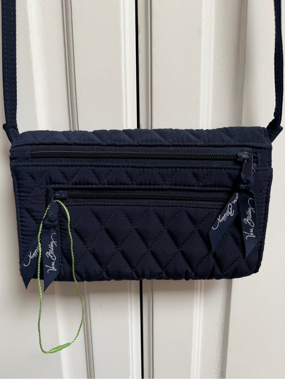 NWOT Vera Bradley Quilted Crossbody Wallet Bag in Navy Blue - Picture 4 of 12